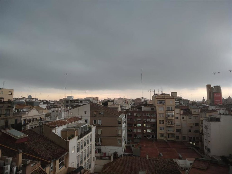 Archivo - Lluvias en Valncia
