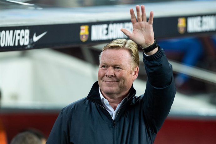 Ronald Koeman, head coach of FC Barcelona, gestures during the spanish league, La Liga Santander, football match played between FC Barcelona and Valencia at Camp Nou stadium on October 17, 2021, in Barcelona, Spain.
