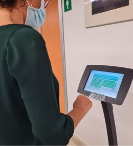 Terminales instalados en el Área de Salud de Mérida para medir la satisfacción de los usuarios sobre la asistencia recibida