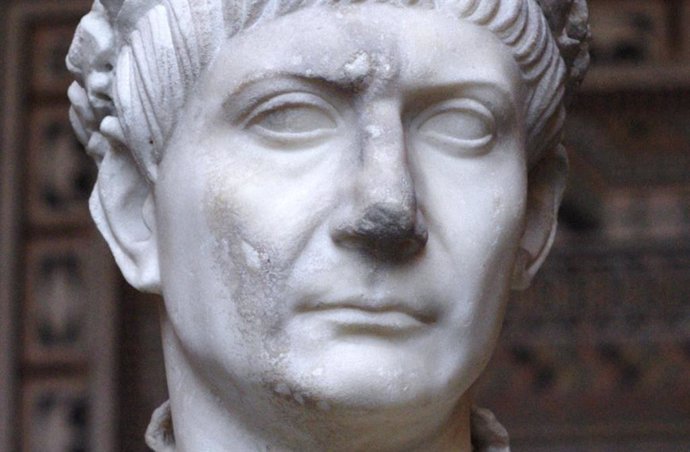 Busto del emperador Trajano