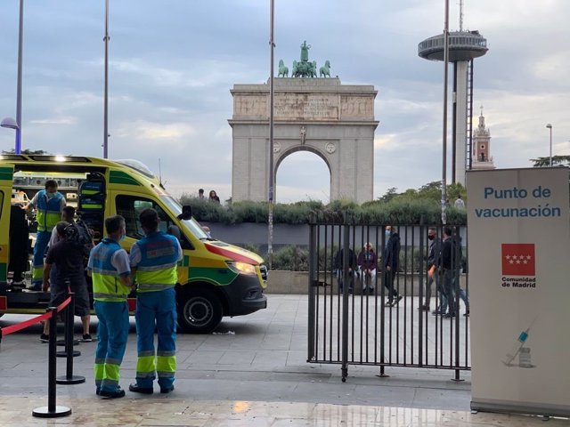 Dispositivo del Summa en Moncloa