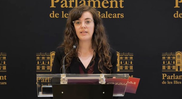 La portavoz adjunta de Unidas Podemos en el Parlament, Esperanza Sans.