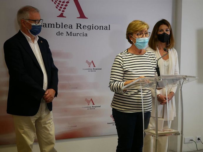 La diputada regional del Partido Popular, Maruja Pelegrín