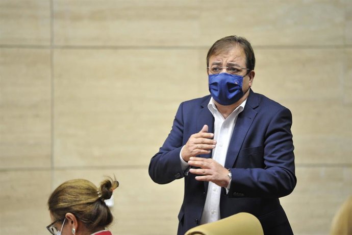 Guillermo Fernández Vara en la Asamblea.