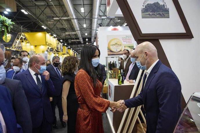 La coordinadora de Ciudadanos en Madrid y vicealcaldesa de la capital, Begoña Villacís, a su llegada a la XXXIV edición del Salón Gourmets