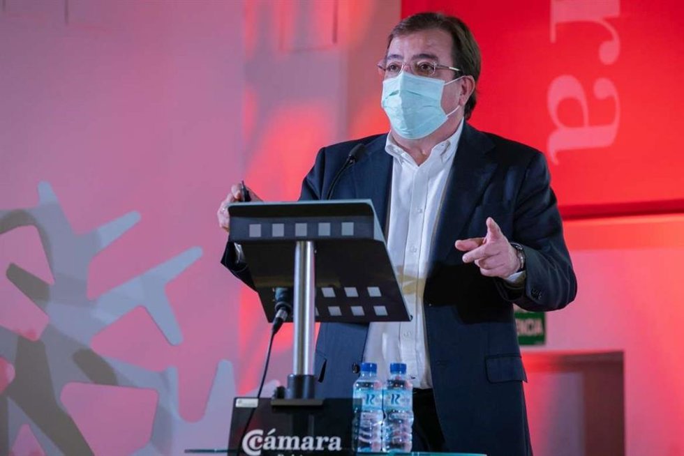 El presidente de la Junta, Guillermo Fernández Vara, en una foto de archivo