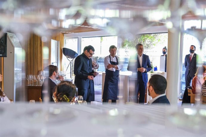 Los cocineros Joan y Jordi Roca