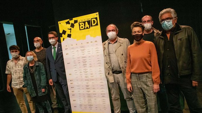 Ayuntamiento de Bilbao celebra un encuentro con artistas y compañías vascas participantes en la actual edición de BAD