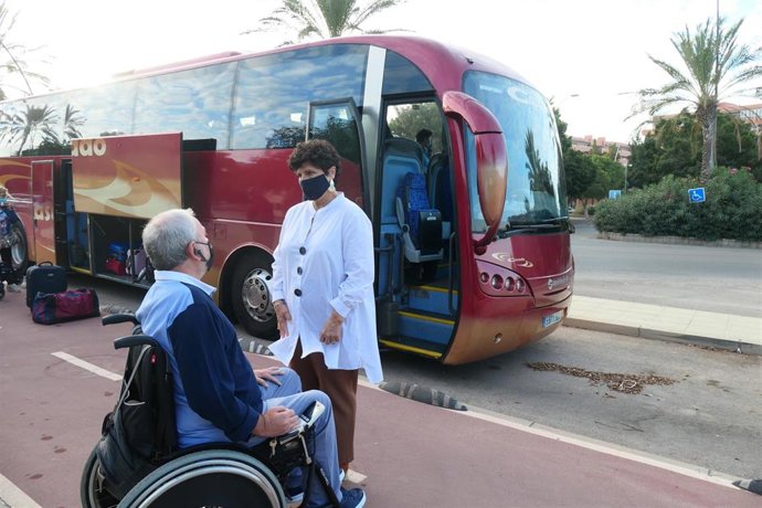 Algunos de los participantes en las vacaciones inclusivas de Verdiblanca y Diputación