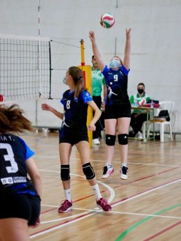 Jugadoras de voleibol del IES Estuaria.