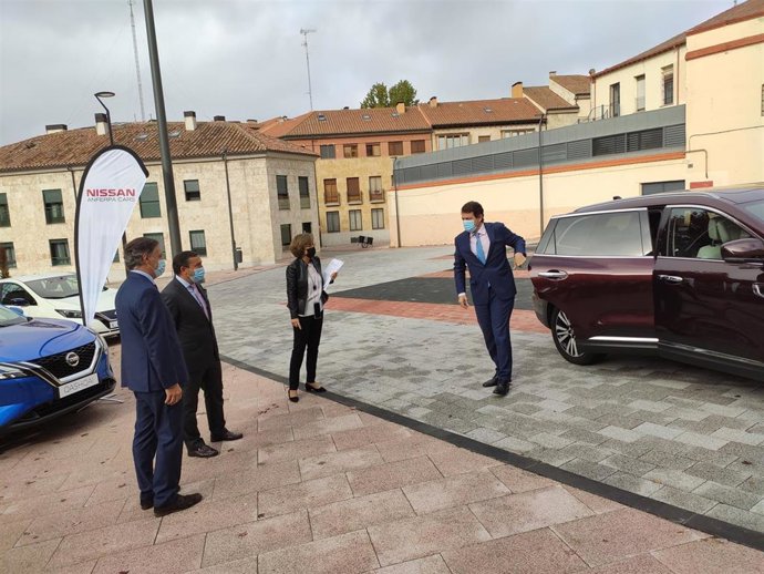 Llegada de Mañueco a Salamanca.