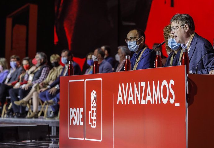 Ximo Puig en l'obertura del 40 Congrés Federal del PSOE