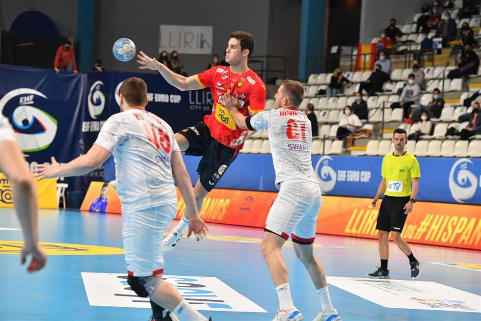 El lateral izquierdo de la selección española y del Helvetia Anaitasuna Ander Izquierdo en un partido con el equipo nacional