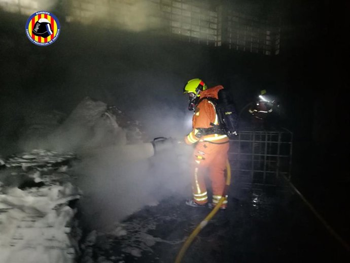 Incendio en fábrica de palets