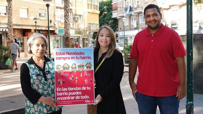 El PSOE presenta una iniciativa para incentivar las compras navideñas en los barrios de Málaga