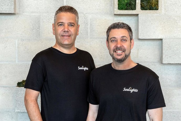 Right: Eran Sher, CEO & Co-Founder, and Alon Eizenman, CTO & Co-Founder