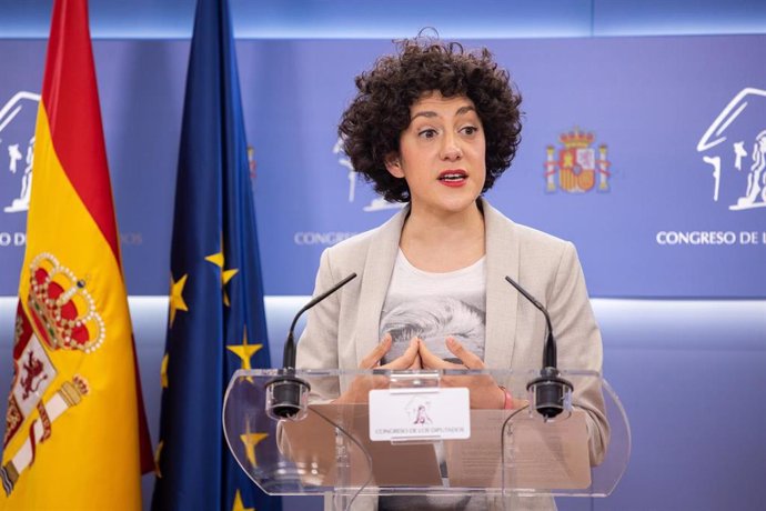 La diputada de Unidas Podemos y portavoz de En Comú Podem en el Congreso, Aina Vidal, durante una rueda de prensa anterior a la Junta de Portavoces en el Congreso de los Diputados, a 5 de octubre de 2021, en Madrid, (España). D