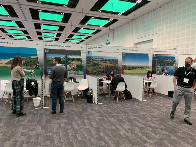 Diputación de Cádiz promociona la oferta de golf de la provincia en la IGTM de Londres.