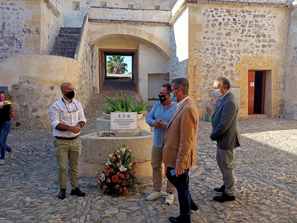 Acto de conmemoración del 459 aniversario del naufragio de la Armada de Felipe II