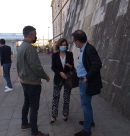 La ex vicepresidenta del Gobierno de España, Carmen Calvo, antes de participar en las IV Jornadas de Memoria Democrática 'Gijón / Xixón, una ciudad con memoria', en Gijón