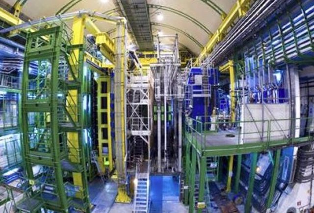 Experimento LHCb en el CERN