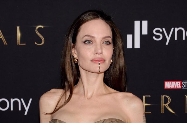 Angelina Jolie en la premiere de Eternals de Marvel