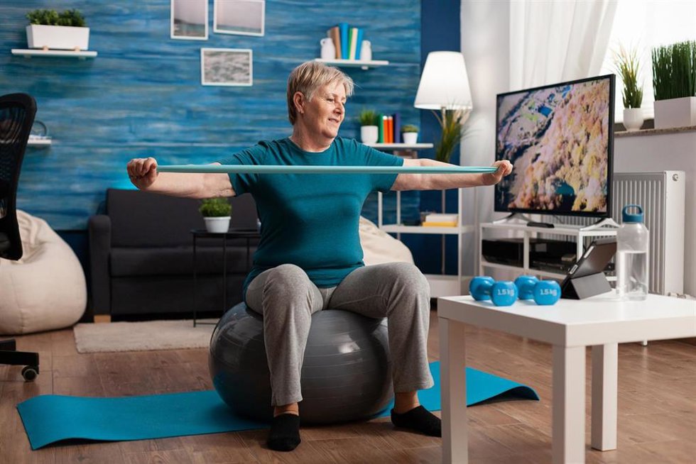 Archivo - La actividad deportiva disminuye las posibilidades de fracturas en pacientes con osteoporosis