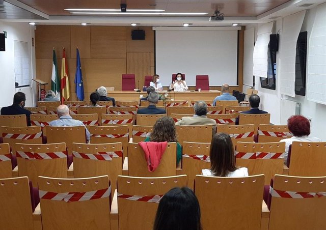 Reunión sobre la Ciudad Sanitaria.