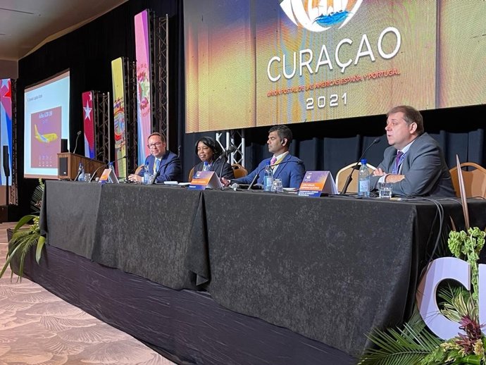 Archivo - El presidente de Correos, Juan Manuel Serrano, participa en el Congreso de la Unión Postal de las Américas, España y Portugal (Upaep)