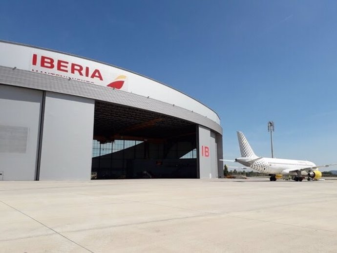 Iberia Mantenimiento y Vueling amplían su contrato de motores, componentes y revisiones mayores