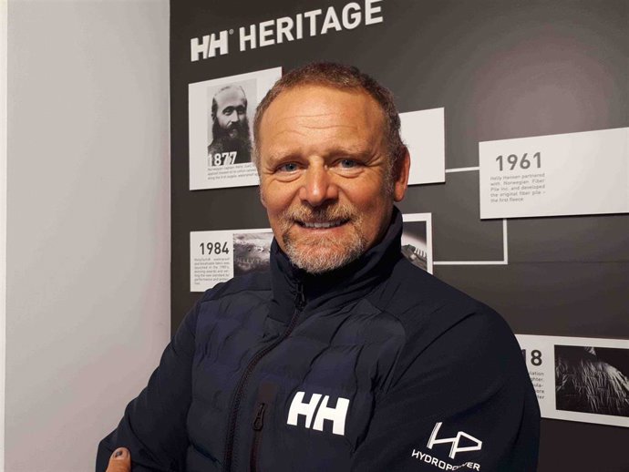 Antonio de la Rosa irá equipado por Helly Hansen en su nueva aventura por el Antártico.
