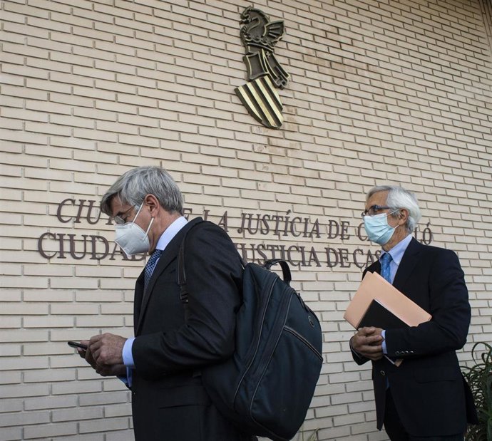 Imagen de los acusados a su llegada a la Audiencia de Castellón
