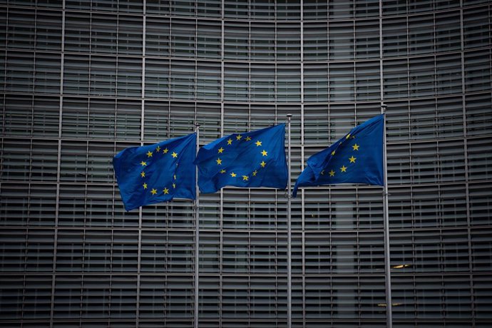 Archivo - Arxiu- Banderes de la UE