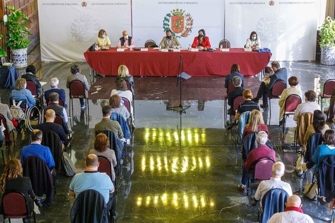 Zaragoza constituirá en noviembre su primer Consejo de la Infancia y la Adolescencia
