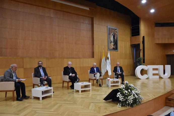 Encuentro 25 Aniversario CEU Andalucía