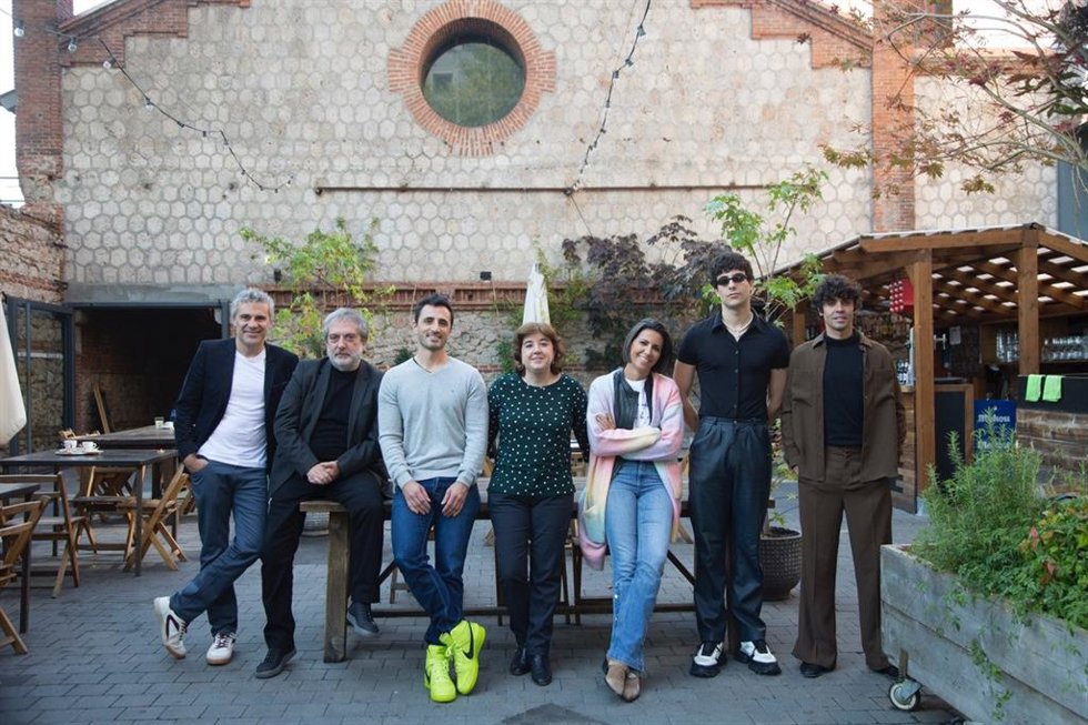 La Academia de Televisión reúne a un grupo de reconocidos profesionales para hablar del impacto social y económico de la ficción española dentro y fuera de nuestras fronteras.