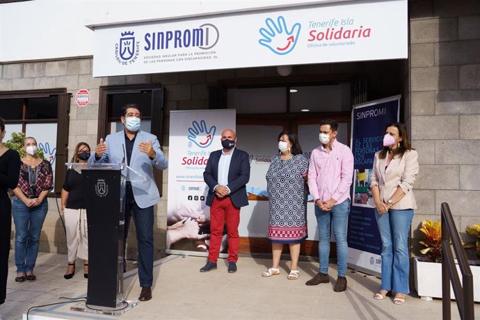 Inauguración de la nueva oficina en Puerto de la Cruz