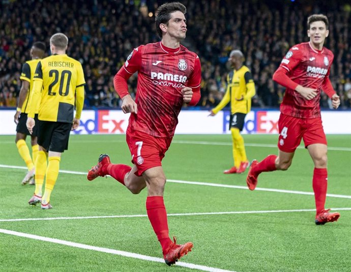 Gerard Moreno celebra uno de los goles del Villarreal ante el Young Boys