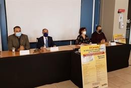 De izquierda a derecha, Til, Martínez, Gracia y González, en la inauguración de la XX Jornada de Información sobre Consumo en los Municipios.