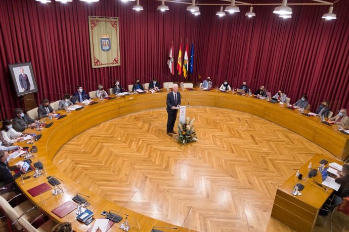El alcalde de Logroño, Pablo Hermoso de Mendoza, en la primera jornada del Debate sobre el Estado de la Ciudad 2021