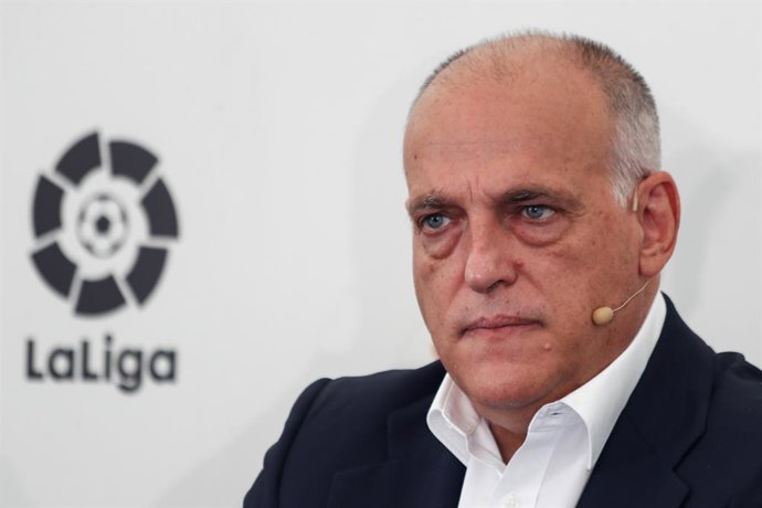 Archivo - Javier Tebas, President of LaLiga, is seen during an act of presentation of the Burger King Sponsorship to LaLiga celebrated at Burger King Majadahonda on september 15, 2021, in Madrid, Spain.