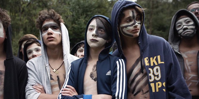 Fotograma de la película 'El hoyo en la cerca'.