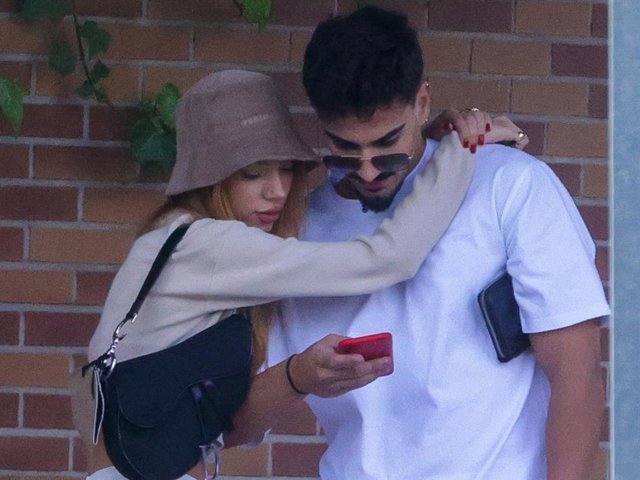 Alejandra Rubio y Carlos Agüero, de lo más cariñosos