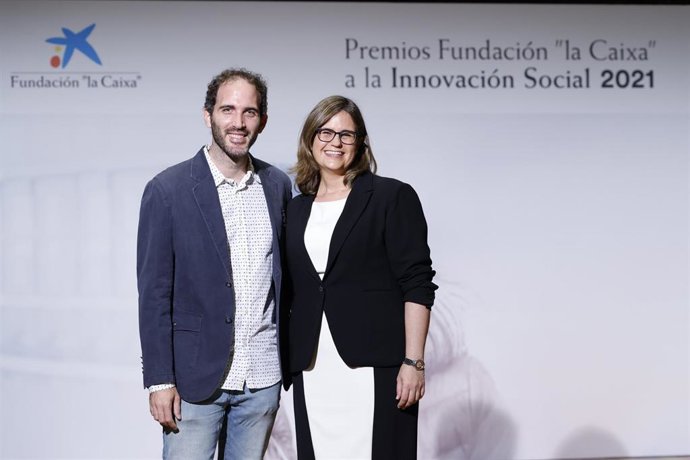 El proyecto Igualando al Sur de la Asociación Entre Amigos de Sevilla  recibe el Premio Fundación 'la Caixa' por su Innovación Social