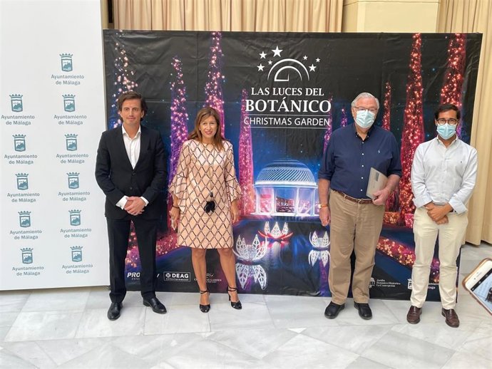 Presentación del espectáculo lumínico en el Jardín Botánico la Concepción de Málaga