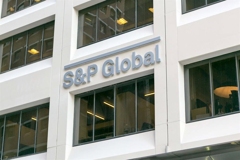 Archivo - La agencia de calificación crediticia S&P Global