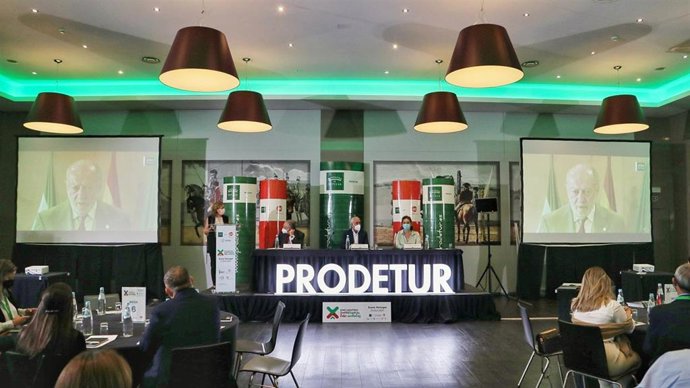 Inauguración del X Encuentro Empresarial Luso-Andaluz en Évora.