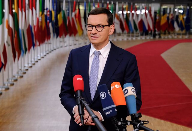 HANDOUT - 21 October 2021, Belgium, Brussels: Poland's Prime Minister Mateusz Morawiecki speaks to media as he arrives on the first day of a European Union summit at The European Council. Photo: Alexandros Michailidis/European Council/dpa - ATTENTION: edi