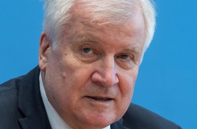21 October 2021, Berlin: Horst Seehofer, German Interior Minister, speaks during the presentation of the IT security report in Germany. Photo: Christophe Gateau/dpa