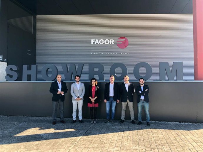 El Ayuntamiento de Haro se reúne con el Grupo Mondragón